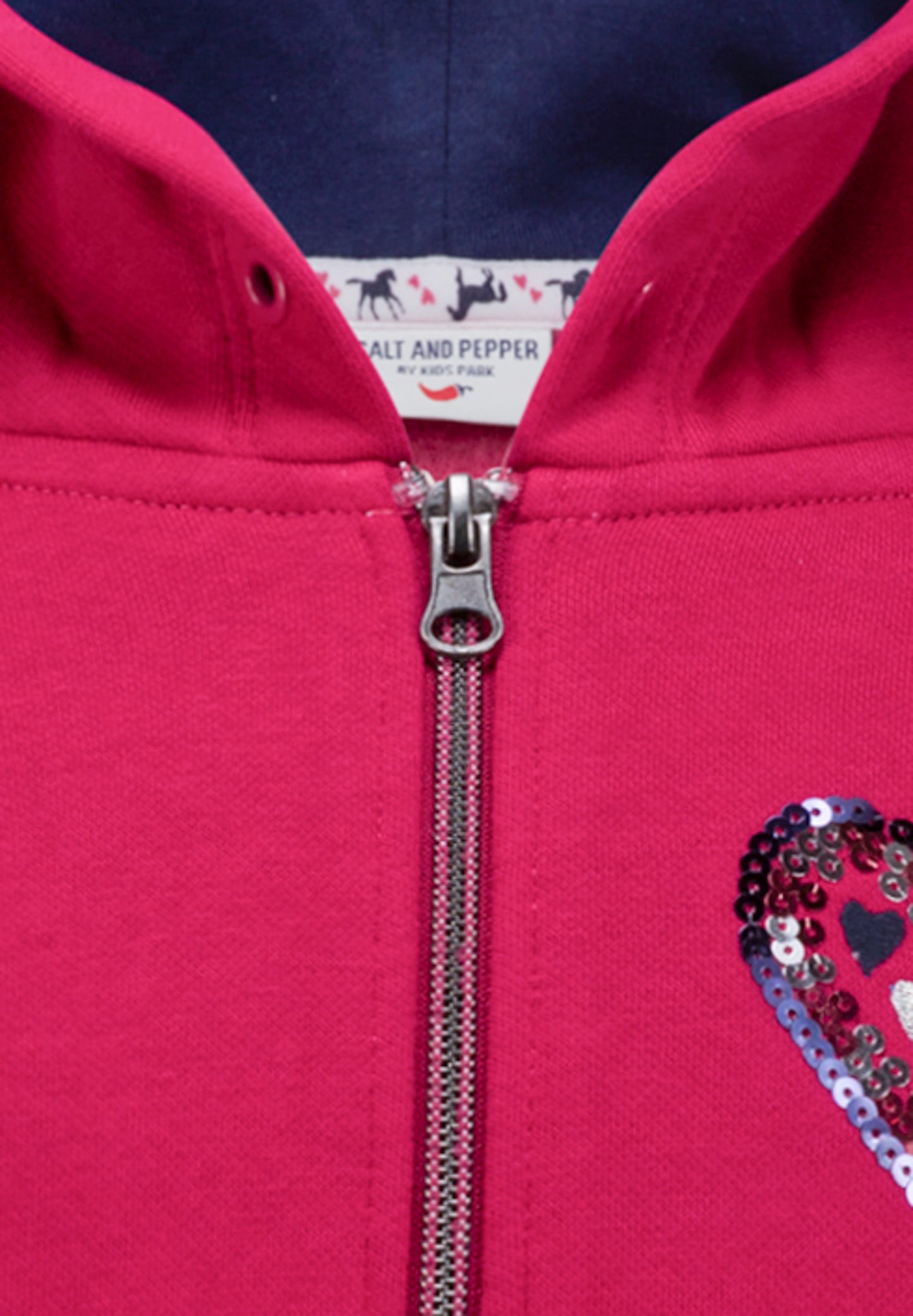 Salt and Pepper Sweatjacke Herz/Pferde very berry - Musterteil